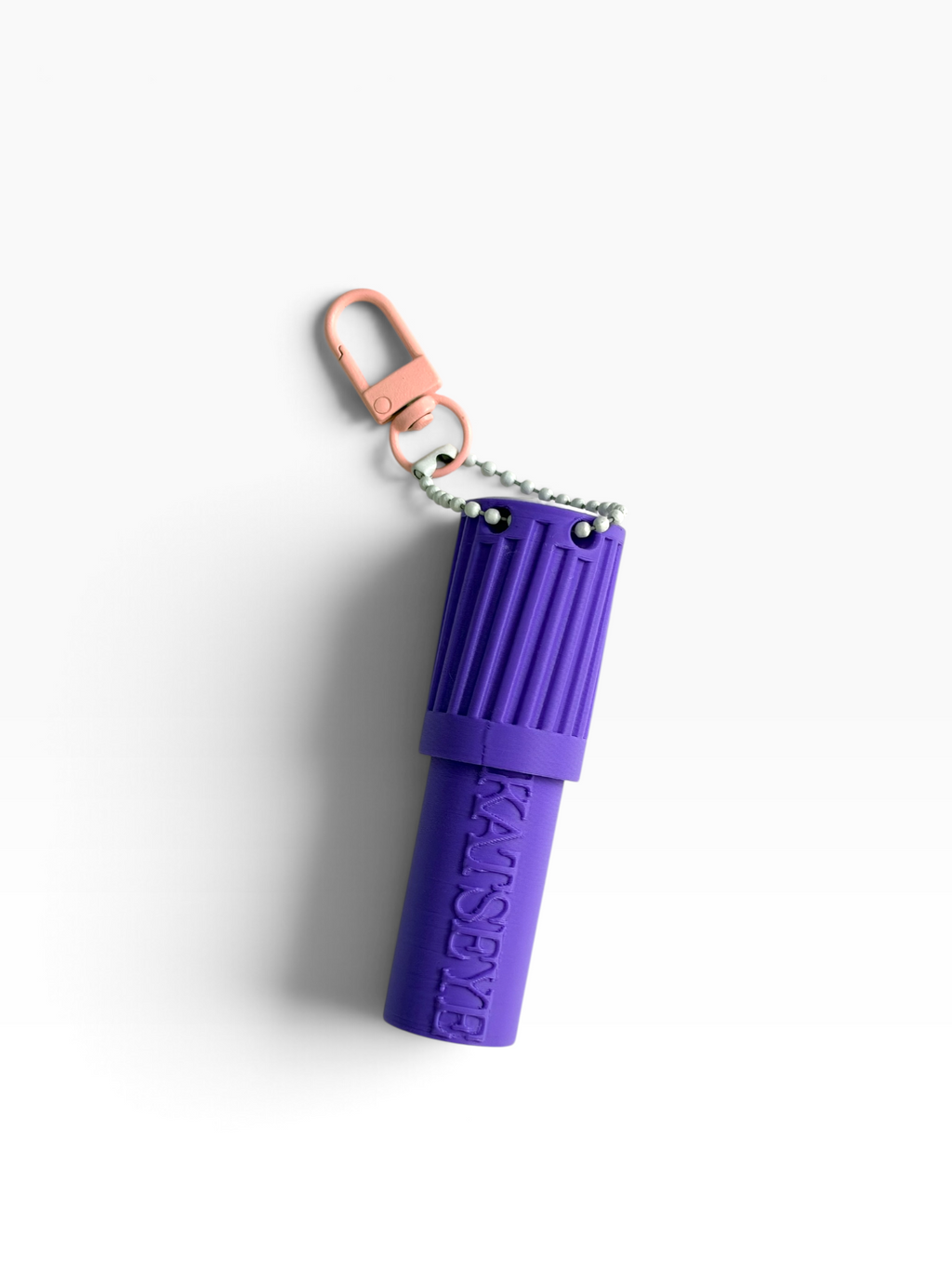 Llavero Lipbalm holder Katseye