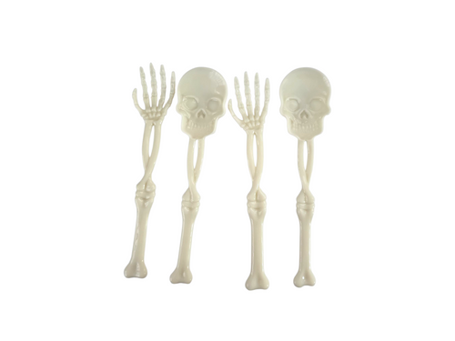 Cubiertos calaveras